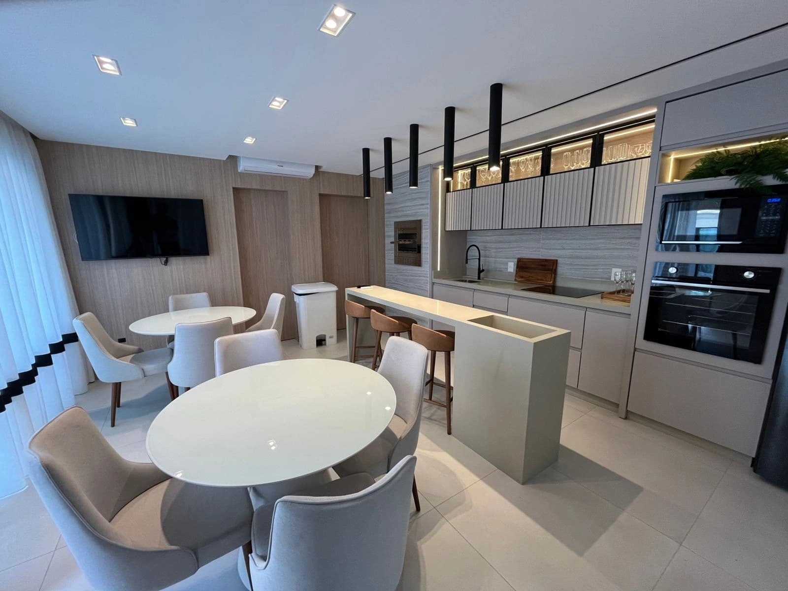 PHOTO-2025-05-08-11-17-07 2.jpeg